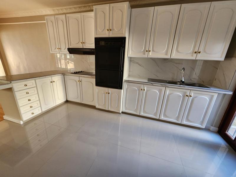 To Let 2 Bedroom Property for Rent in University Estate Western Cape